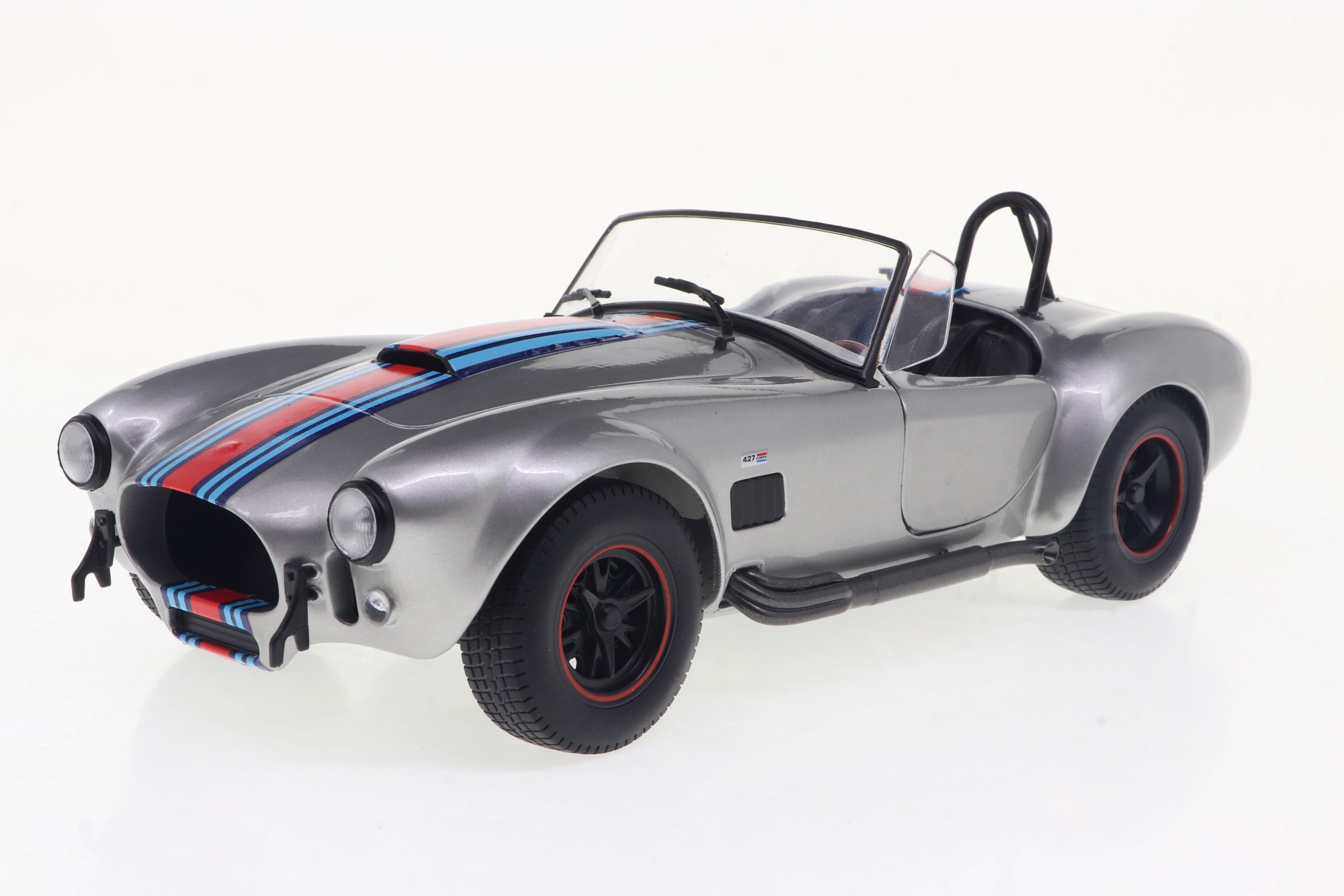 შელბი Cobra 427 MKII - ვერცხლისფერი