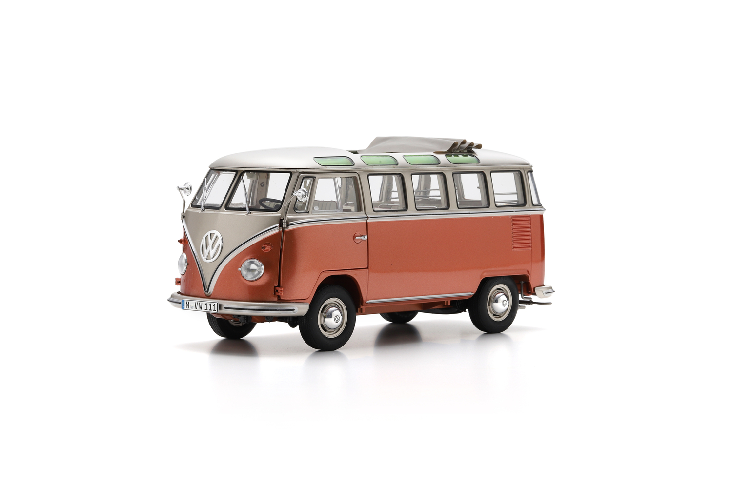 ფოლქსვაგენი T1 სამბა (1962) – 1/18 DieCast მოდელი