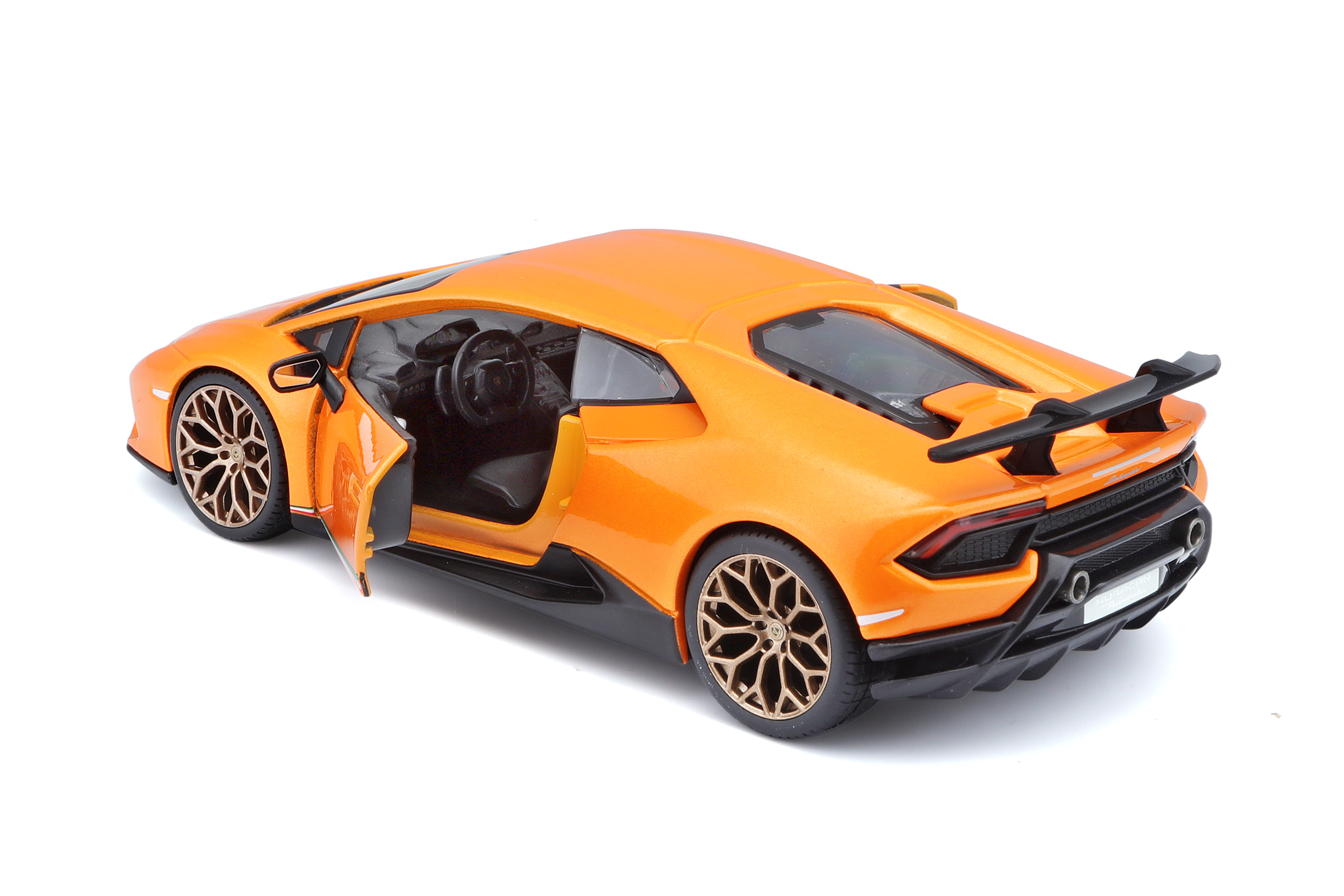 ლამბორგინი Huracán Performante- სტრიტ მოდელი ხედი 4