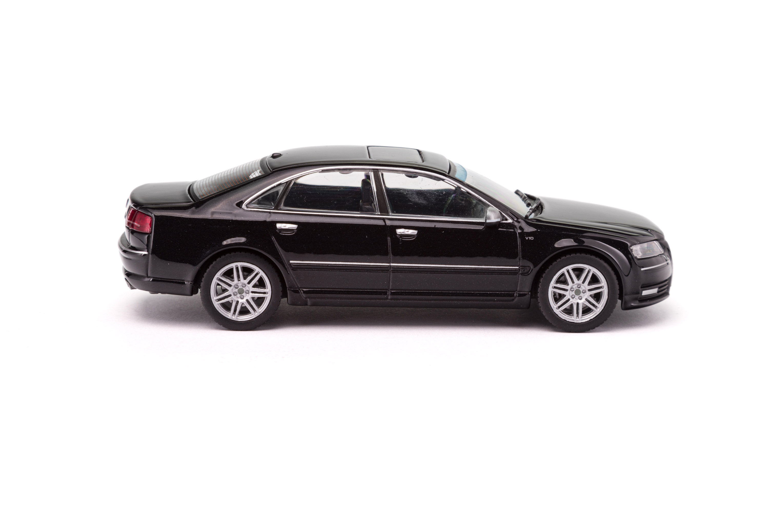 აუდი D3 S8 2010 - მუქი ლურჯი ხედი 3