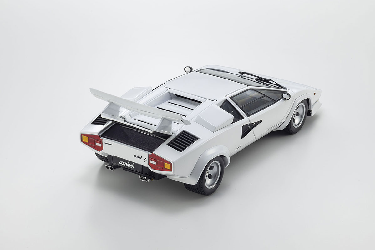 Lamborghini Countach LP400 S - თეთრი ხედი 14