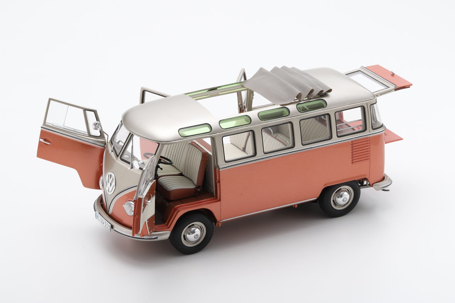 ფოლქსვაგენი T1 სამბა (1962) – 1/18 DieCast მოდელი ხედი 6