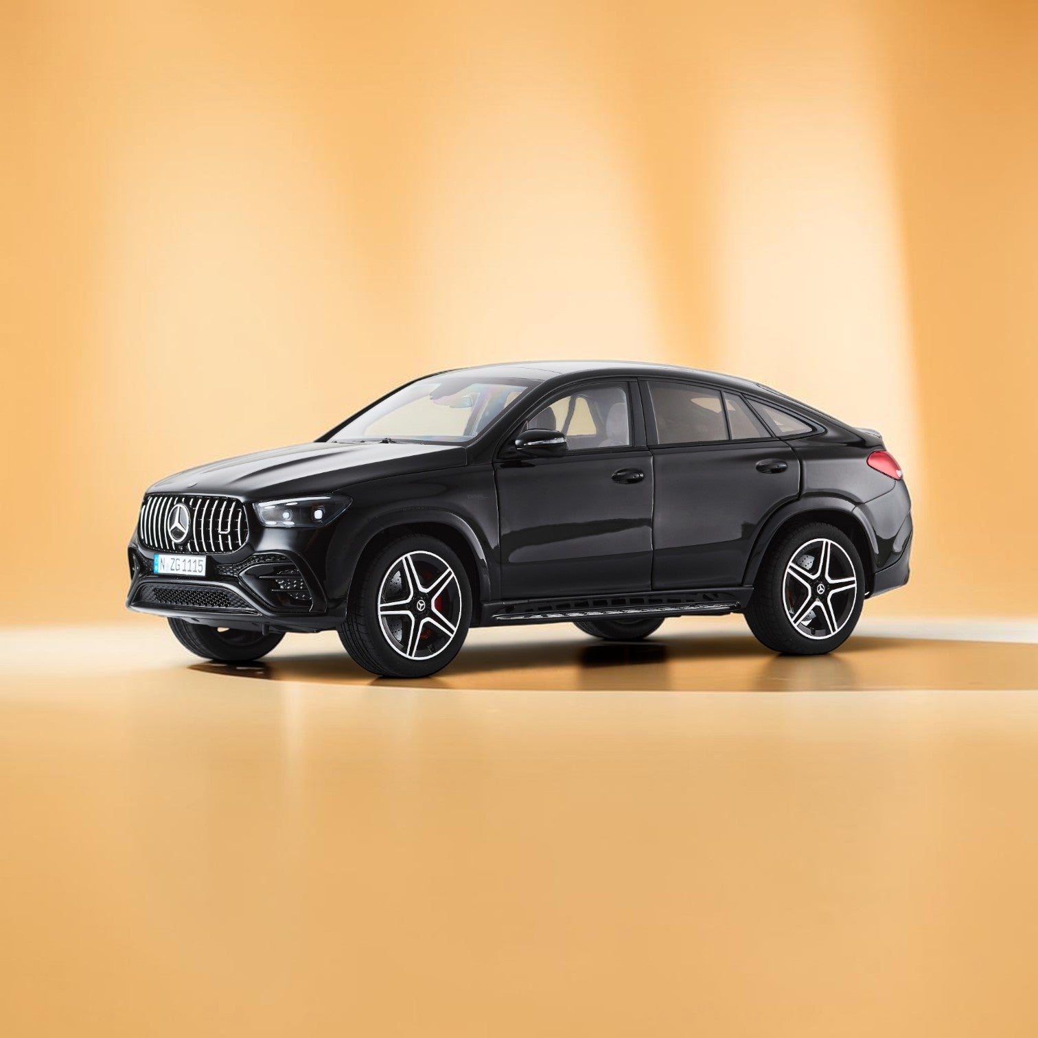 მერსედეს-AMG GLE 53e Coupé – საკოლექციო მოდელი ხედი 1