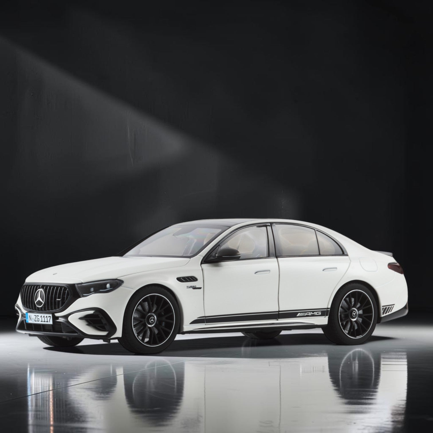 მერსედეს-AMG E 53 Hybrid 4MATIC+ Limousine – საკოლექციო მოდელი ხედი 1
