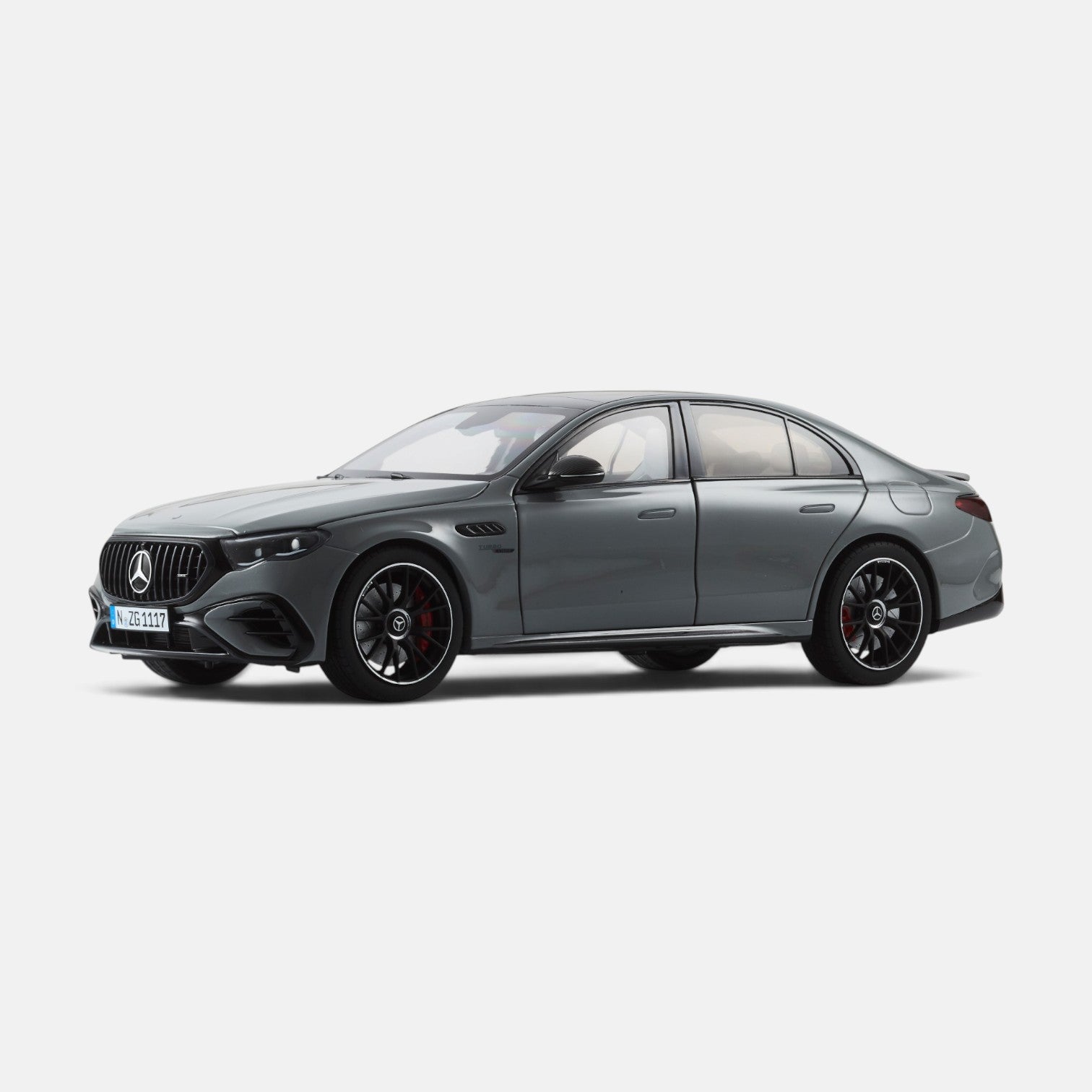 მერსედეს-AMG E 53 Hybrid 4MATIC+ – საკოლექციო მოდელი ხედი 2