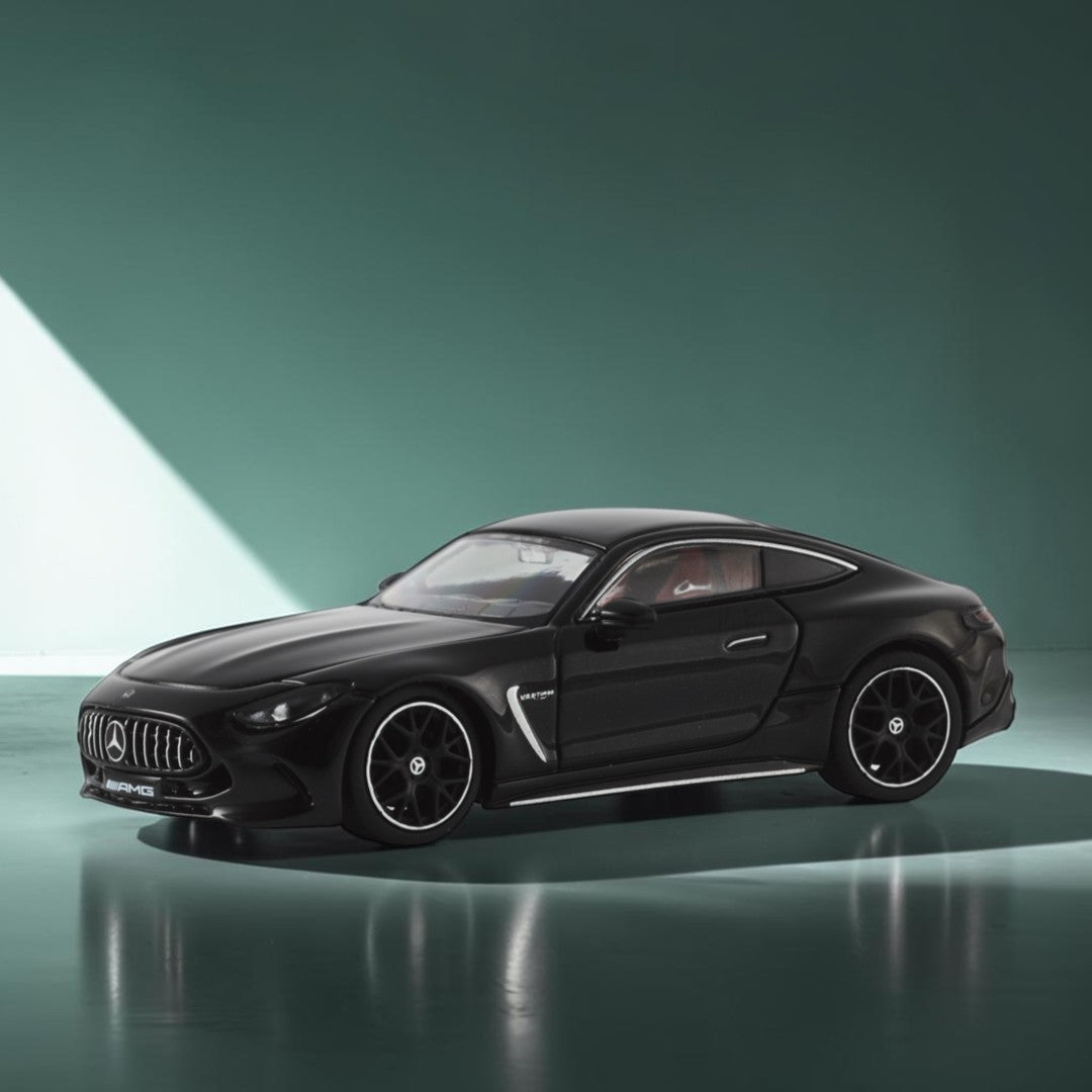 მერსედეს-AMG GT 63 – საკოლექციო მოდელი ხედი 1