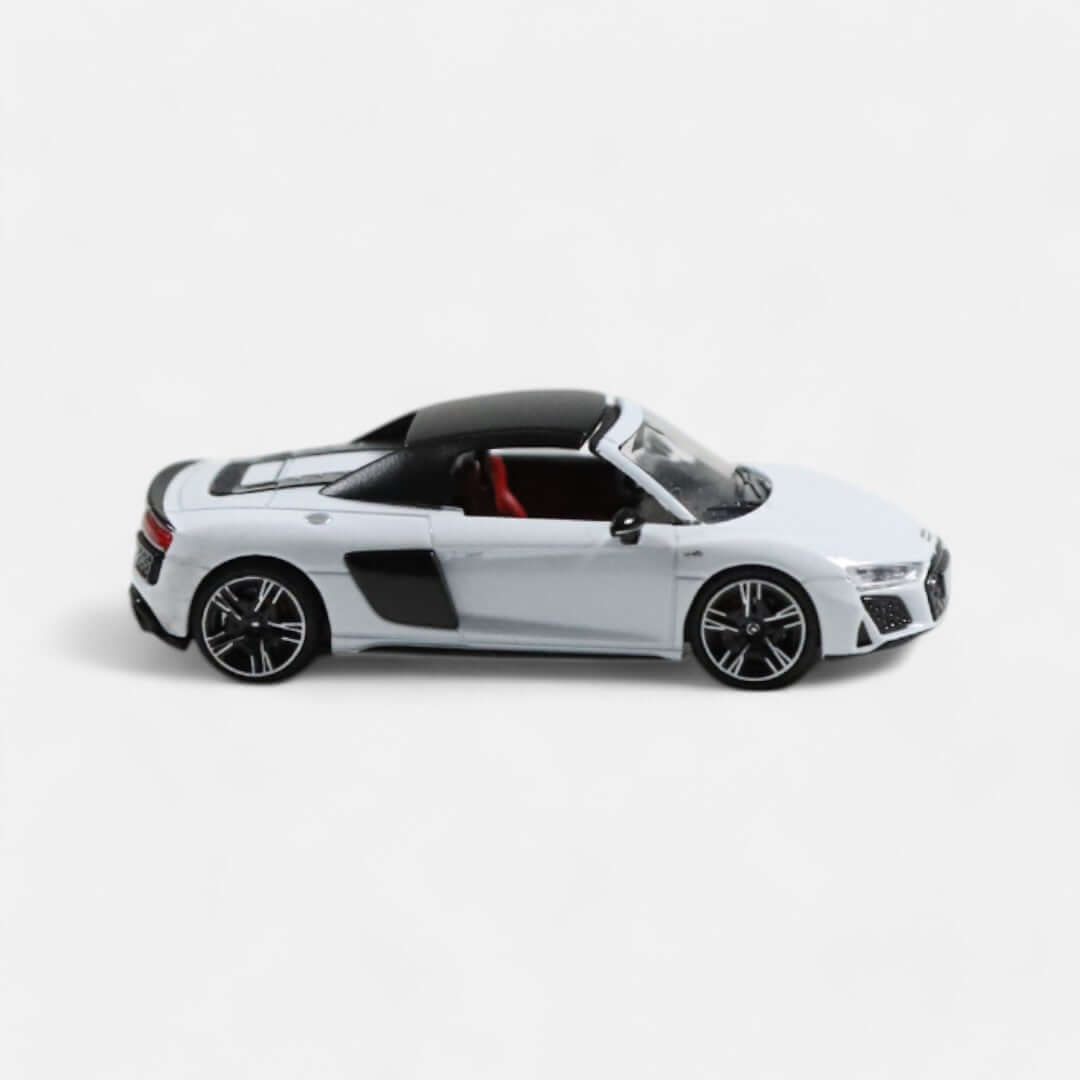 აუდი R8 2021 Spyder – საკოლექციო მოდელი ხედი 3